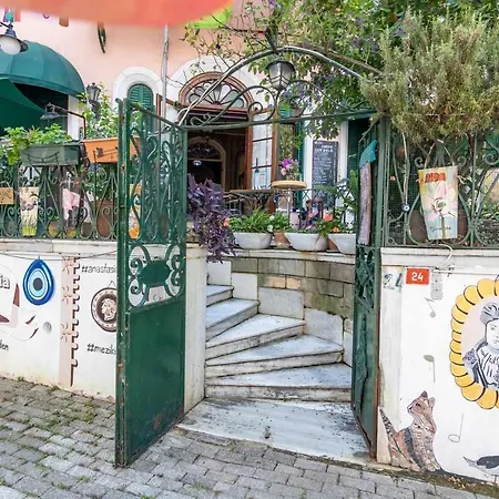 Buyukada Anastasia Meziki Otel Adalar