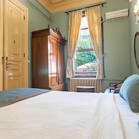 Otel Buyukada Anastasia Meziki Adalar