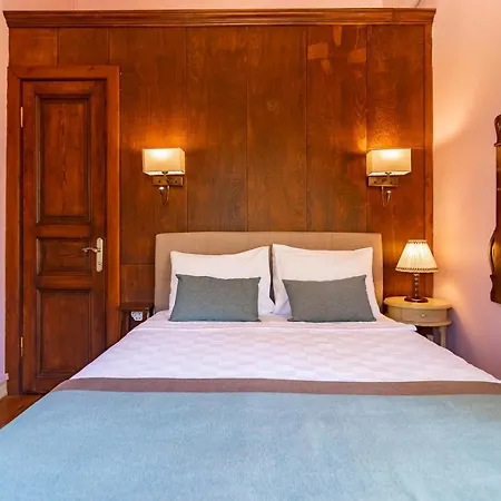 Otel Buyukada Anastasia Meziki