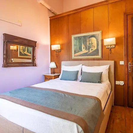 Buyukada Anastasia Meziki Otel 3*