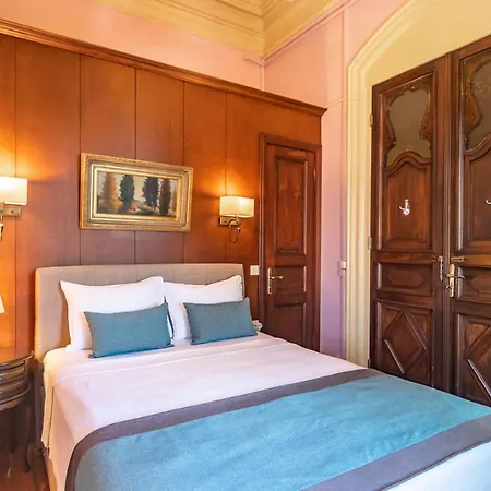 Otel Buyukada Anastasia Meziki 3*