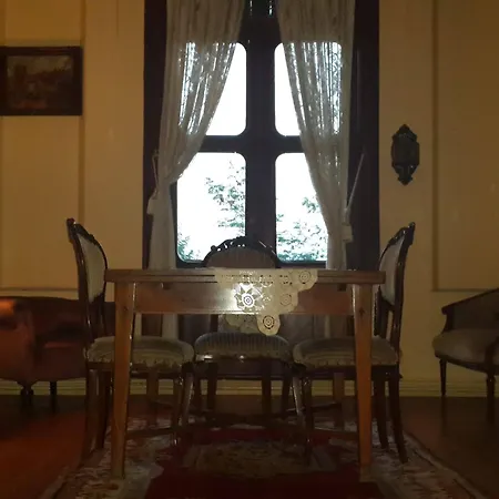 Buyukada Anastasia Meziki Otel Adalar